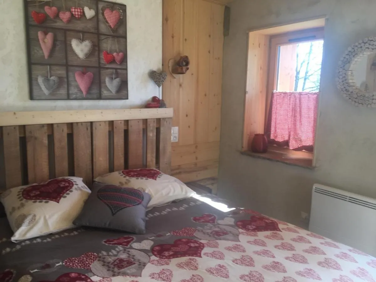 La Gravinette Bed & Breakfast Cruet